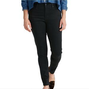 Signature by Levi Strauss & Co. Women's 10 Shaping High Rise Super Skinny Jeans